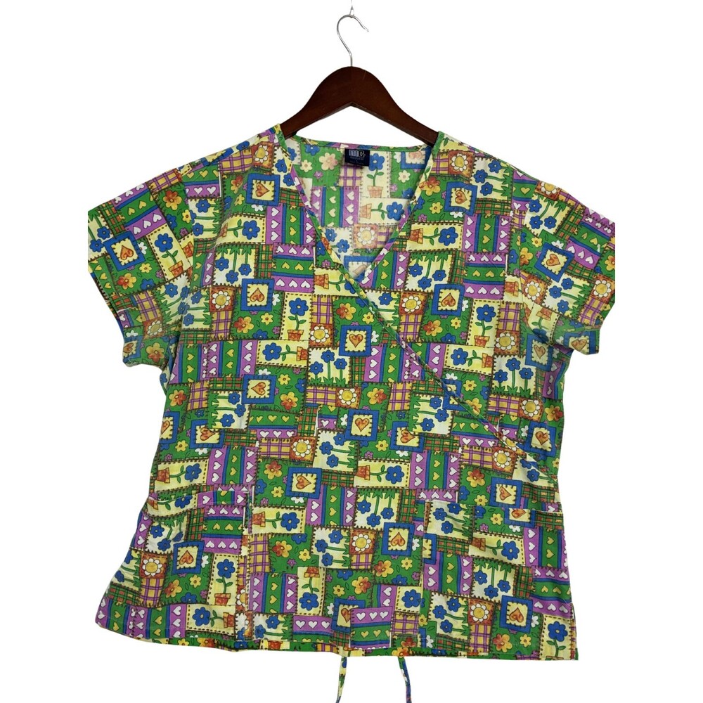 Medgear Women's L Floral Heart Print Mock Wrap Scrub Top Tie Back Pockets